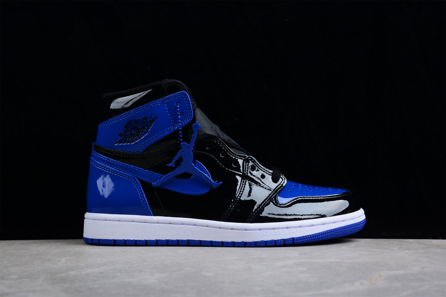 Nike Air Jordan 1 High – Patent Royal - Best Reps Website 2025