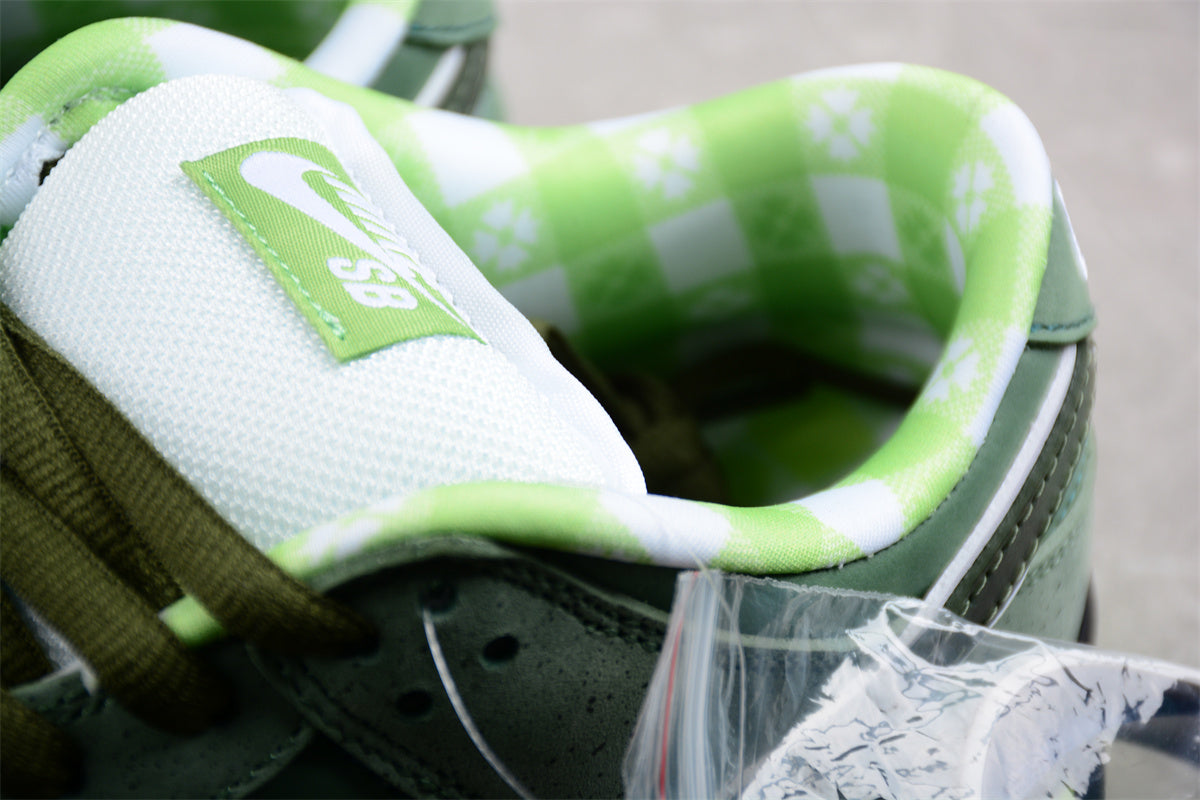 Concepts x Nike SB Dunk Low Pro "Green Lobster"