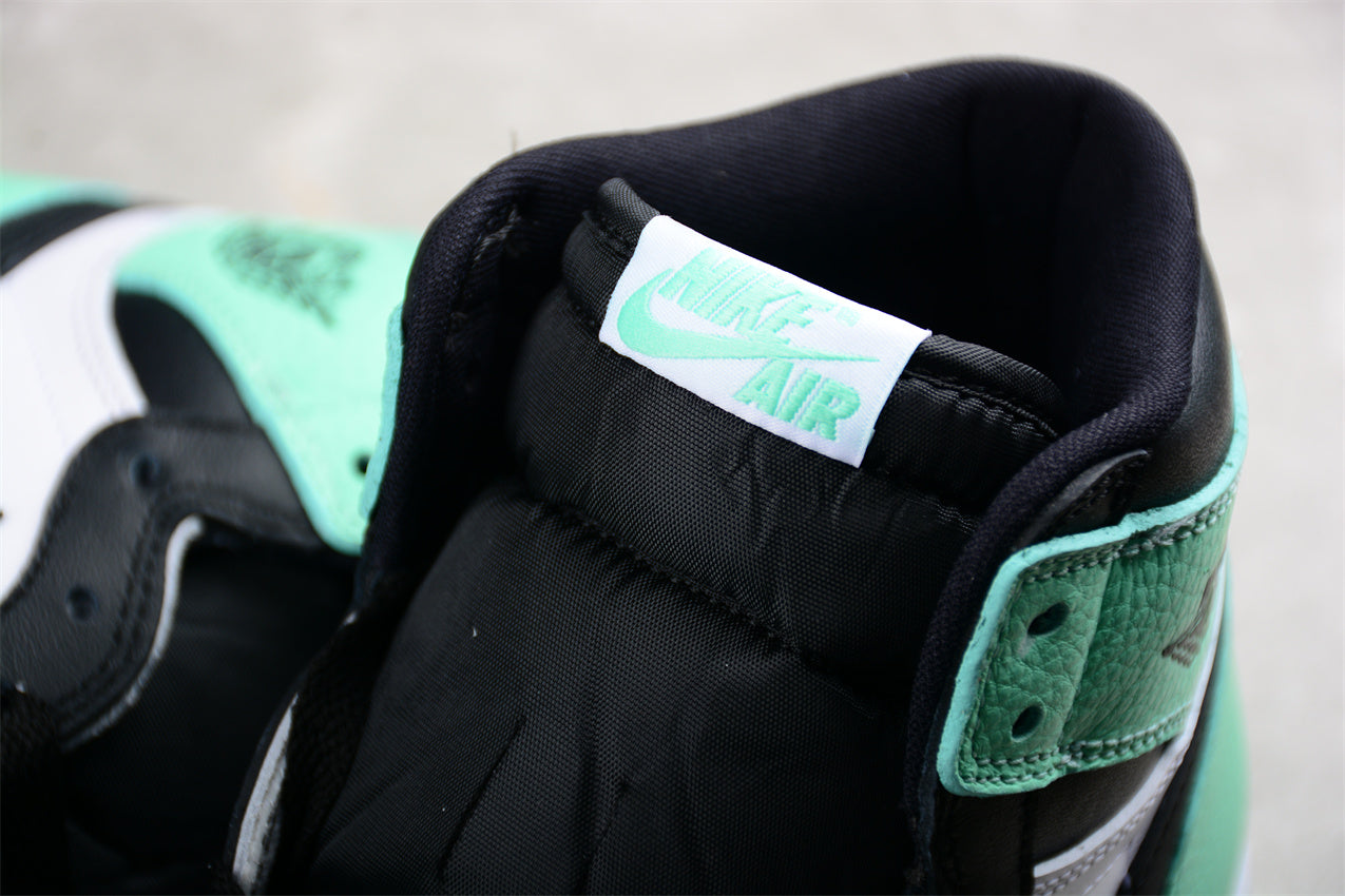 Air Jordan 1 Retro High "Green Glow" - Best Reps Website 2025