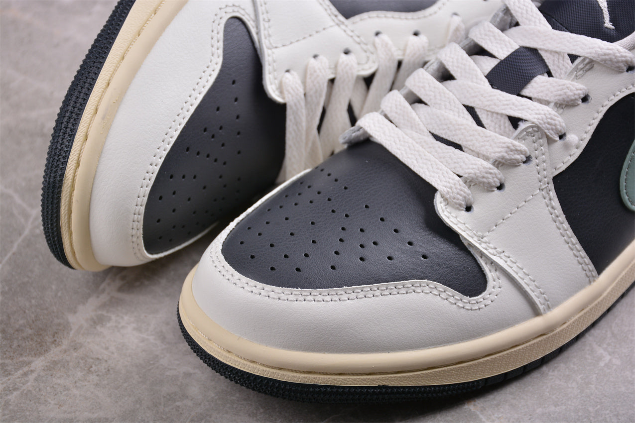 Air Jordan 1 Low "Jade Smoke" sneakers - Best Reps Website 2025