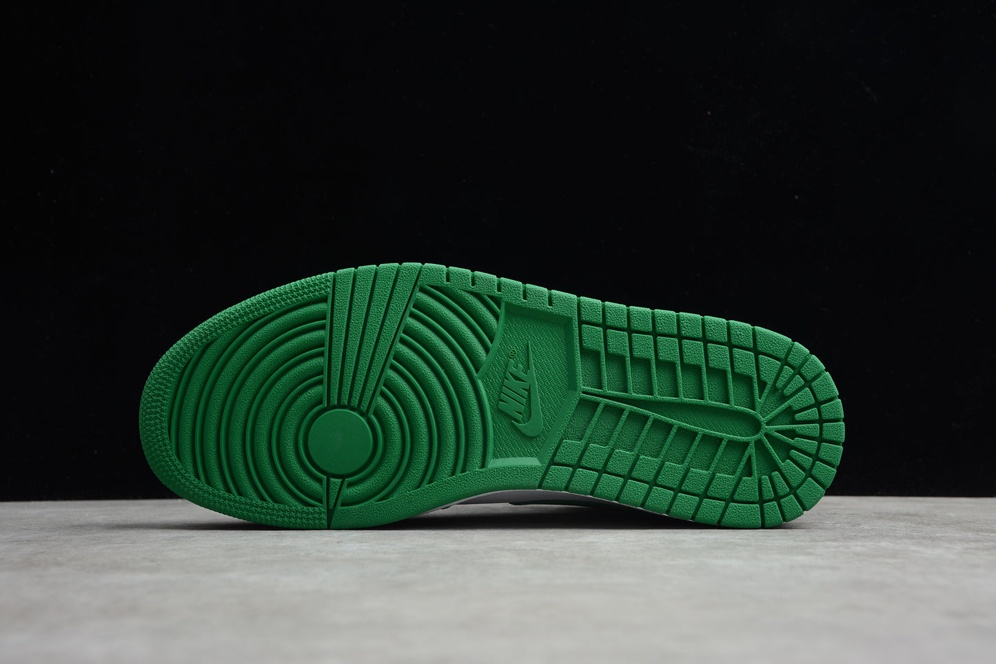 NIKE AIR JORDAN 1 MID "PINE GREEN" - Best Reps Website 2025