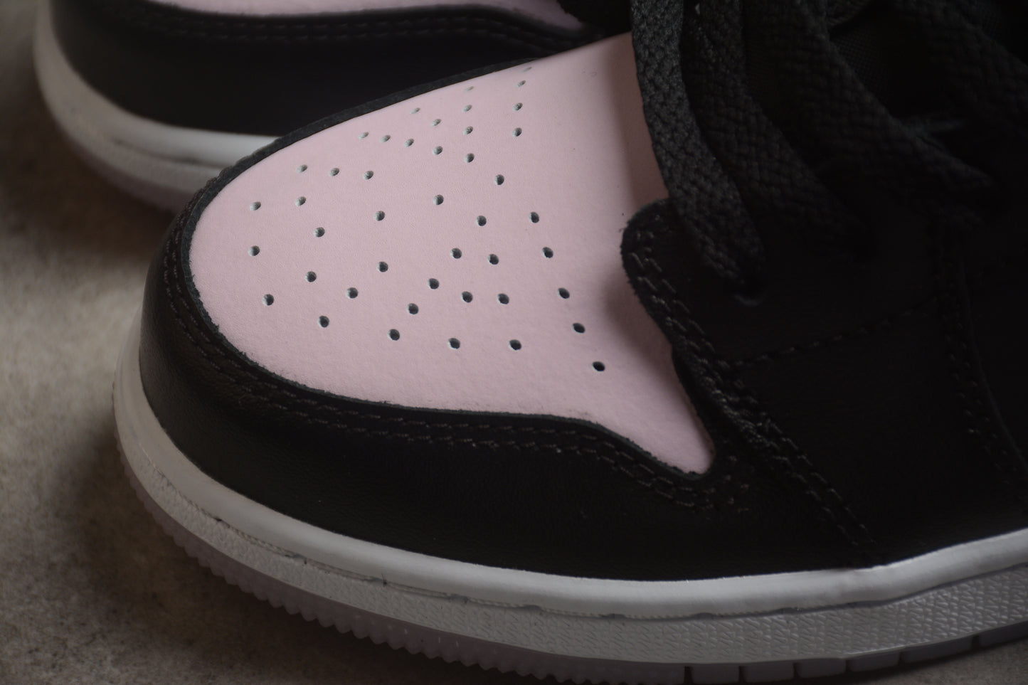 Air Jordan 1 Low SE ‘Black Iced Lilac’ - Best Reps Website 2025