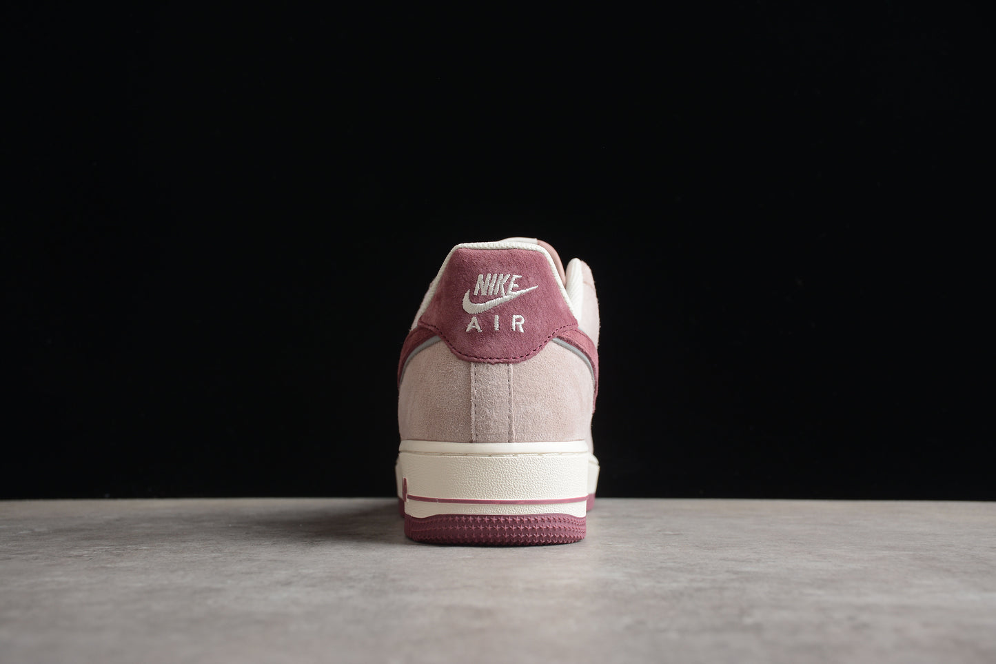Nike Air Force 1 x Otomo Katsuhiro