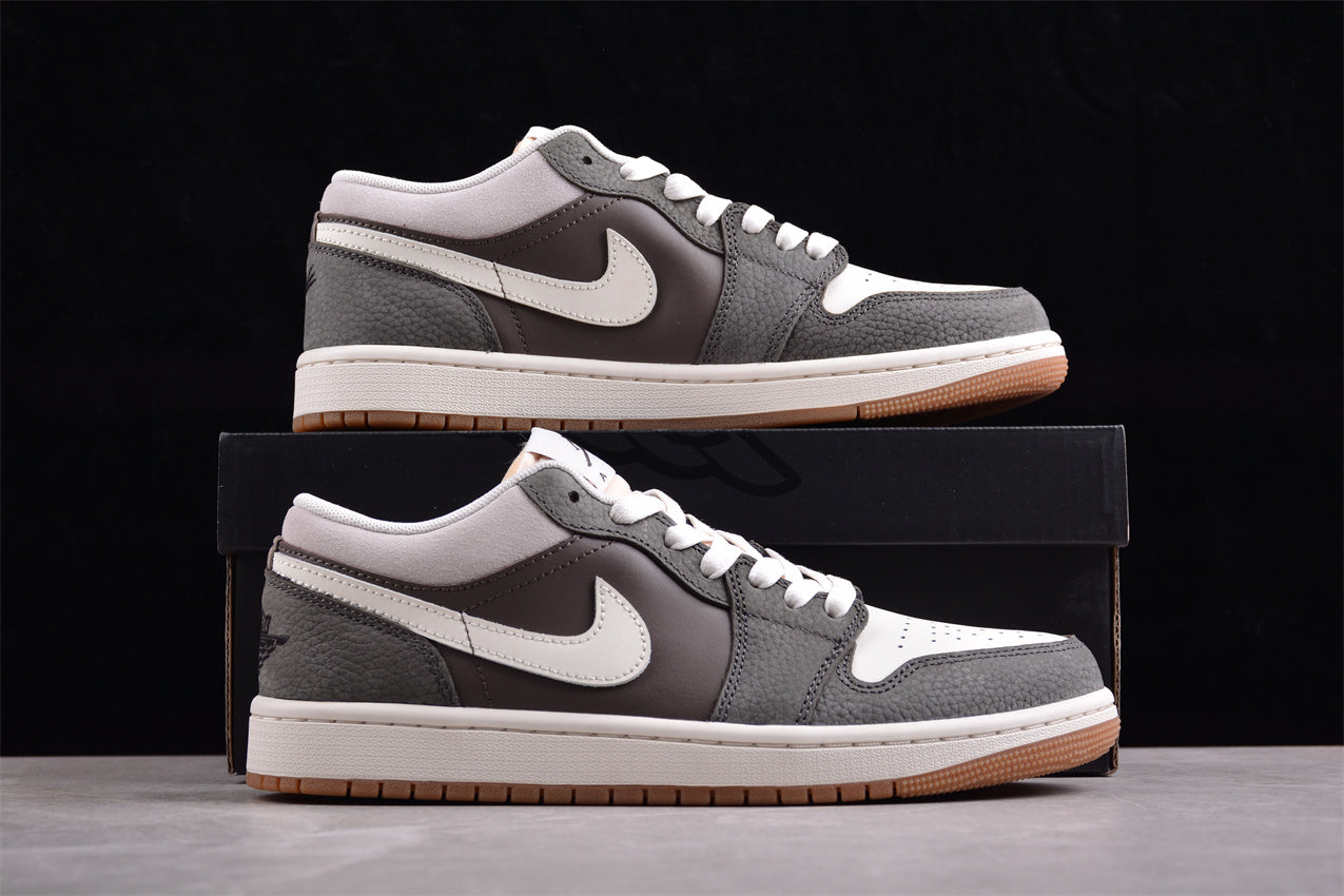 Air Jordan 1 Low ‘SNKRS Day Korea’ 2023 White/Grey - Best Reps Website 2025