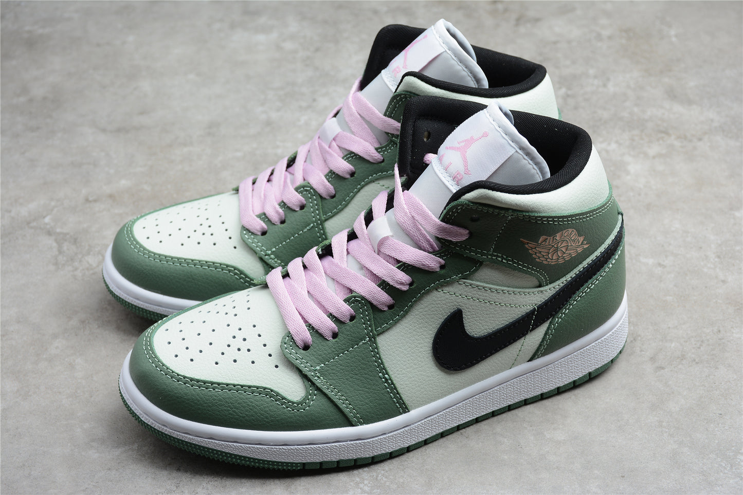 Air Jordan 1 Mid SE "Dutch Green"