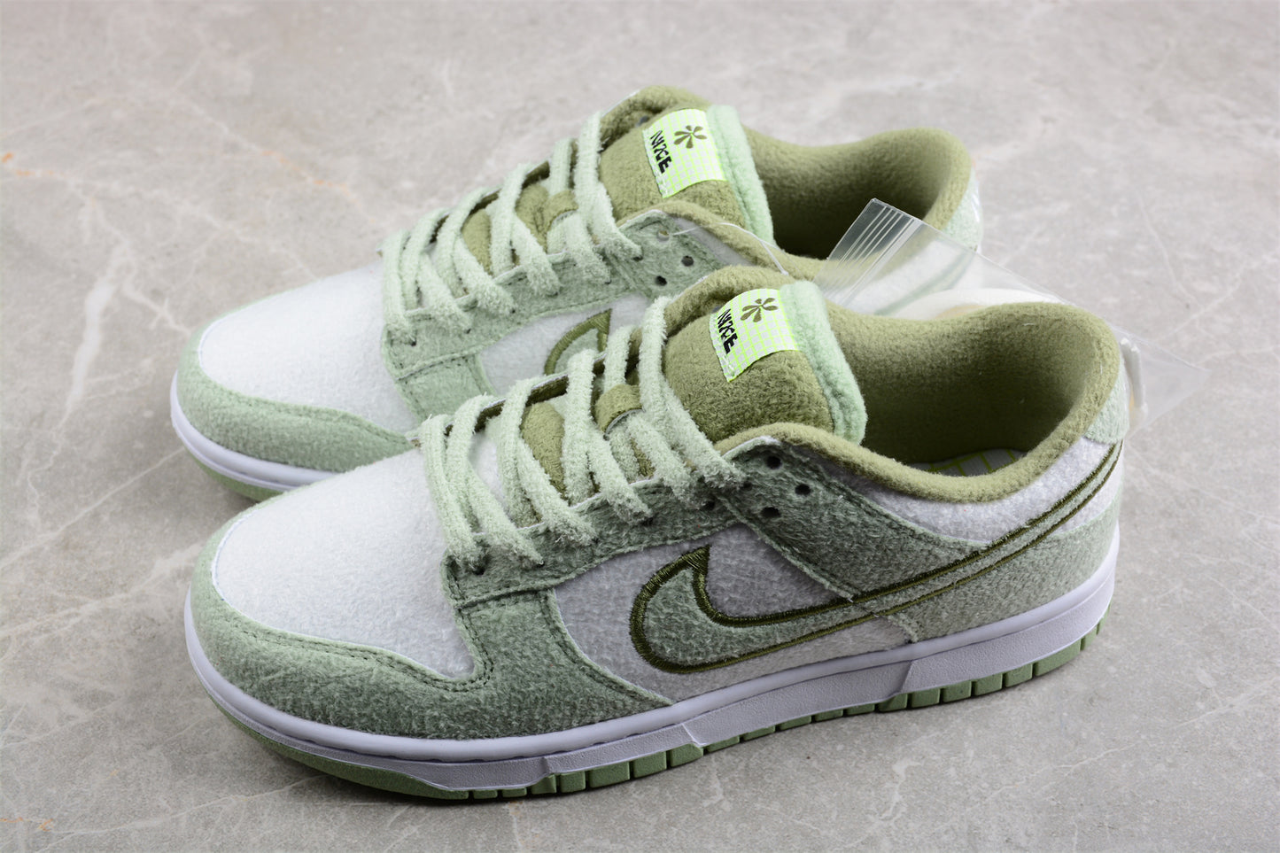 Nike (W) Dunk Low SE "Fleece Pack Honeydew" - Best Reps Website 2025