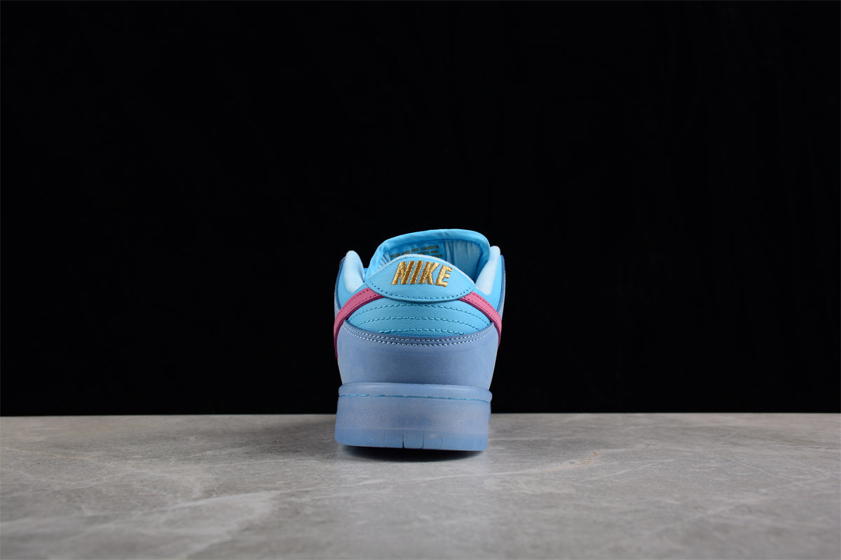 Nike SB Dunk Low "Run The Jewels" hot pink nubuck Swoosh