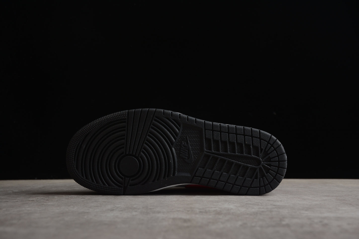 Air Jordan 1 Low "Siren Red"