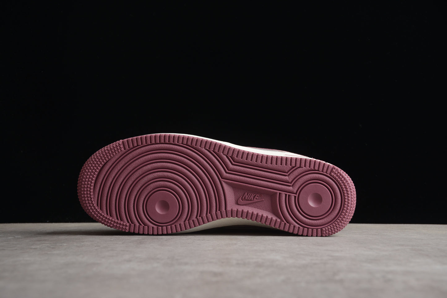 Nike Air Force 1 x Otomo Katsuhiro