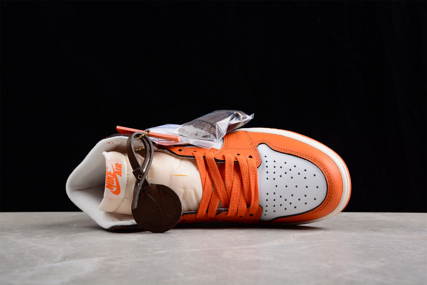Jordan Air Jordan 1 High "Starfish" sneakers - Best Reps Website 2025
