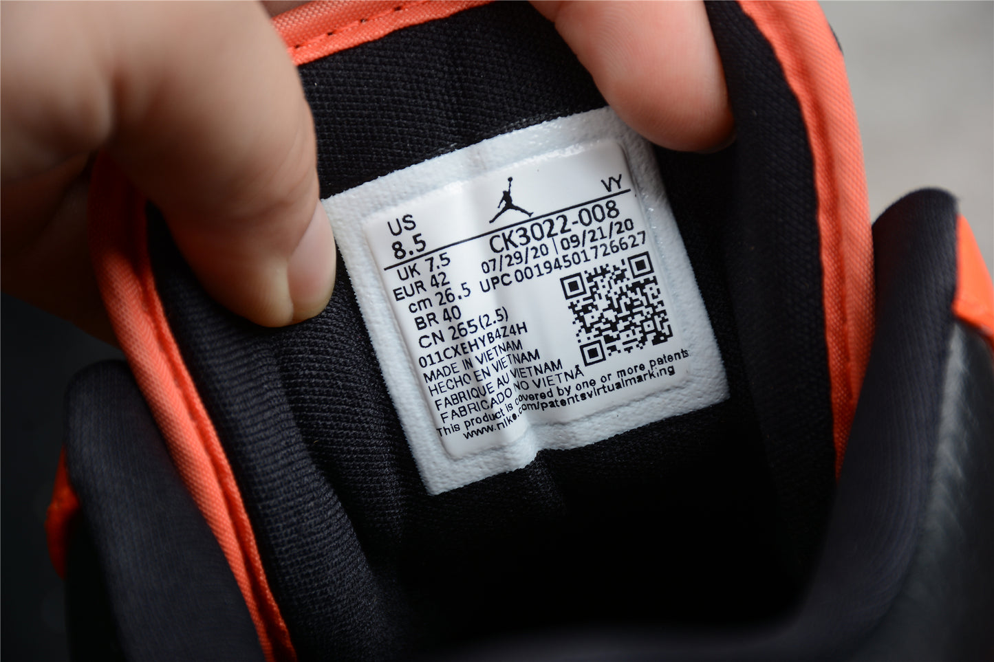 Air Jordan 1 Low SE “Black Orange”
