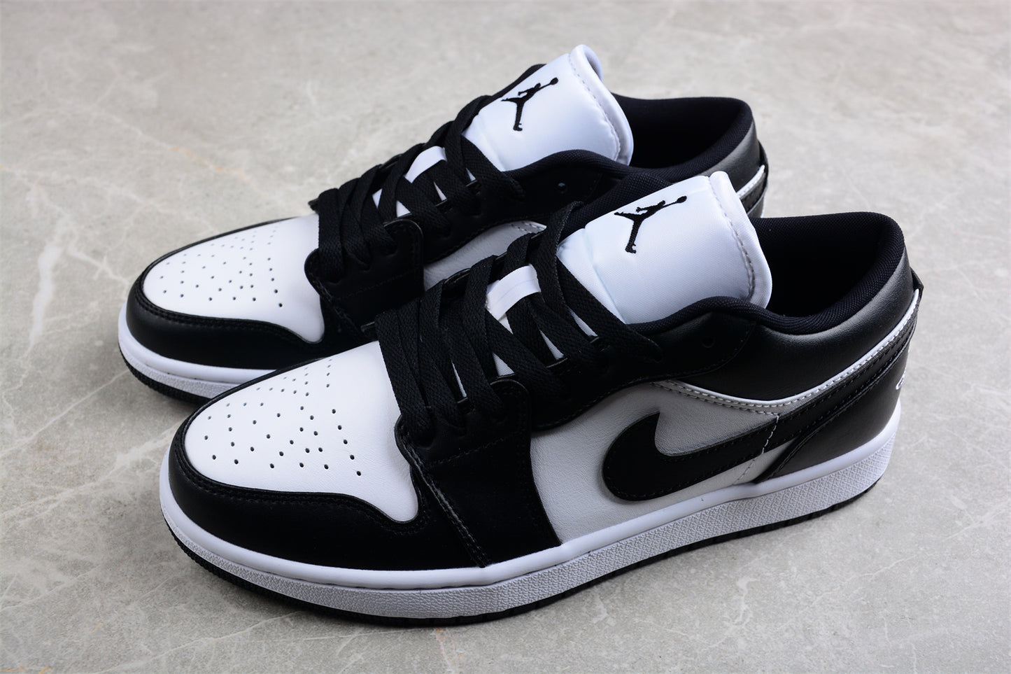 Air Jordan 1 Low "Panda" - Best Reps Website 2025