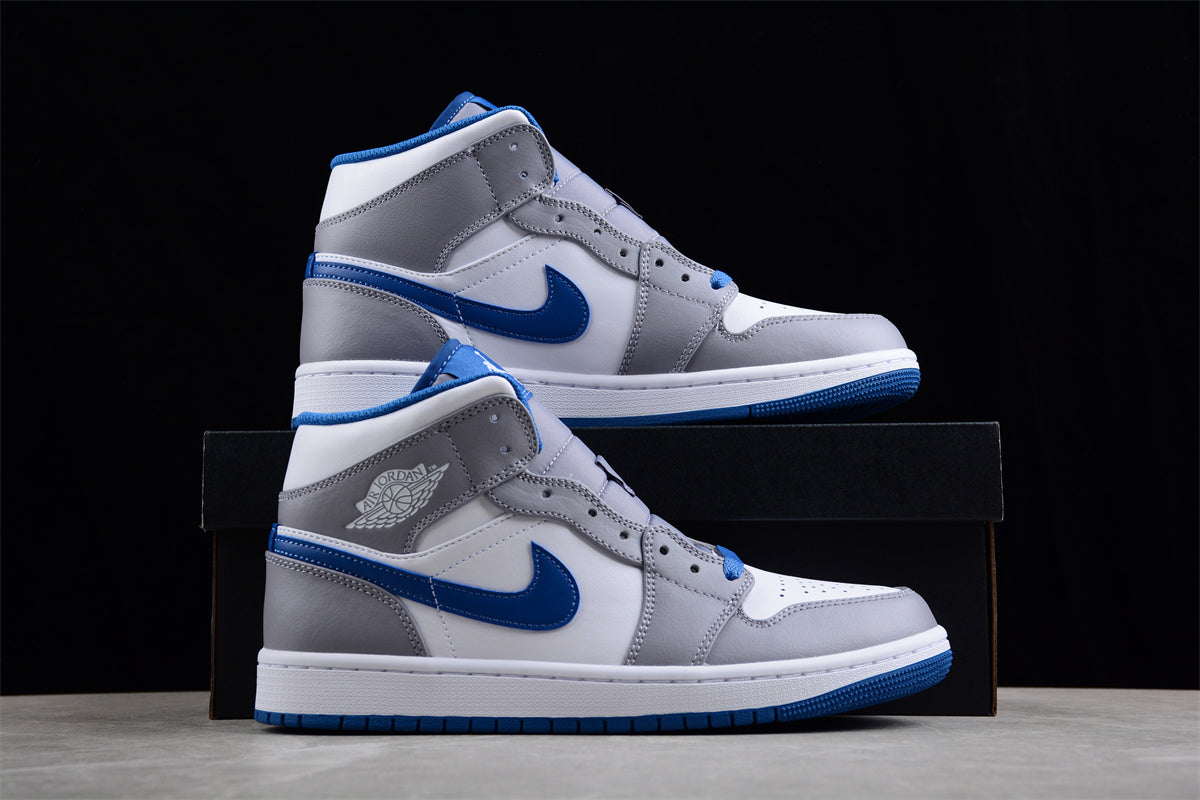 Air Jordan 1 Mid "True Blue"
