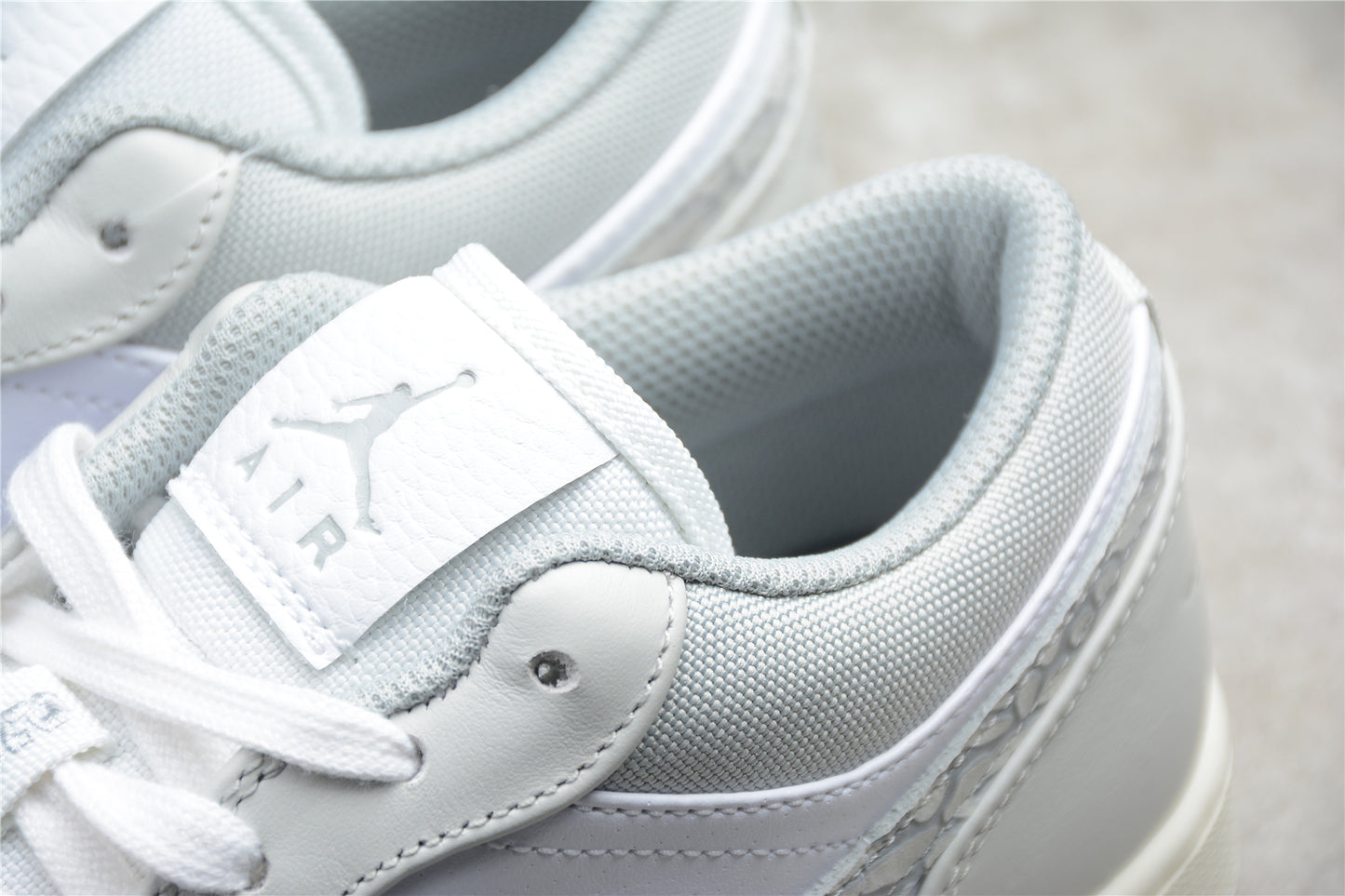 Air Jordan 1 Low “Berlin Grey”