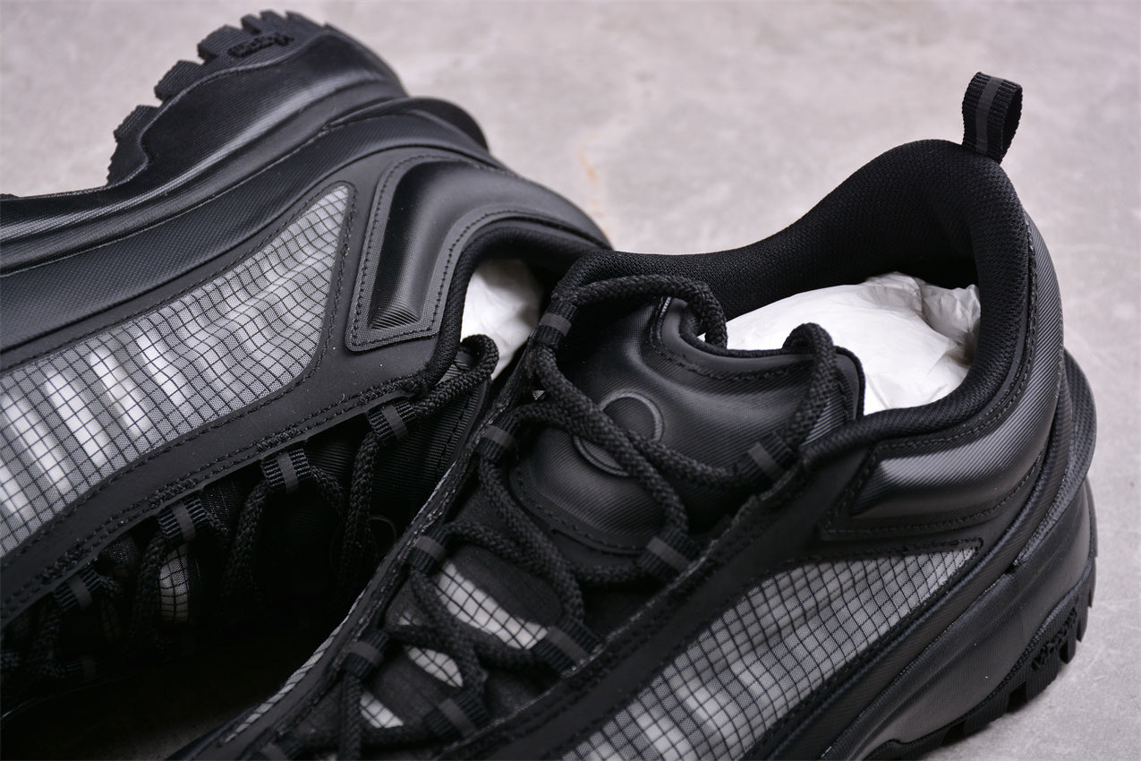 Moncler Trailgrip Lite 2 Low in Black - Best Reps Website 2025
