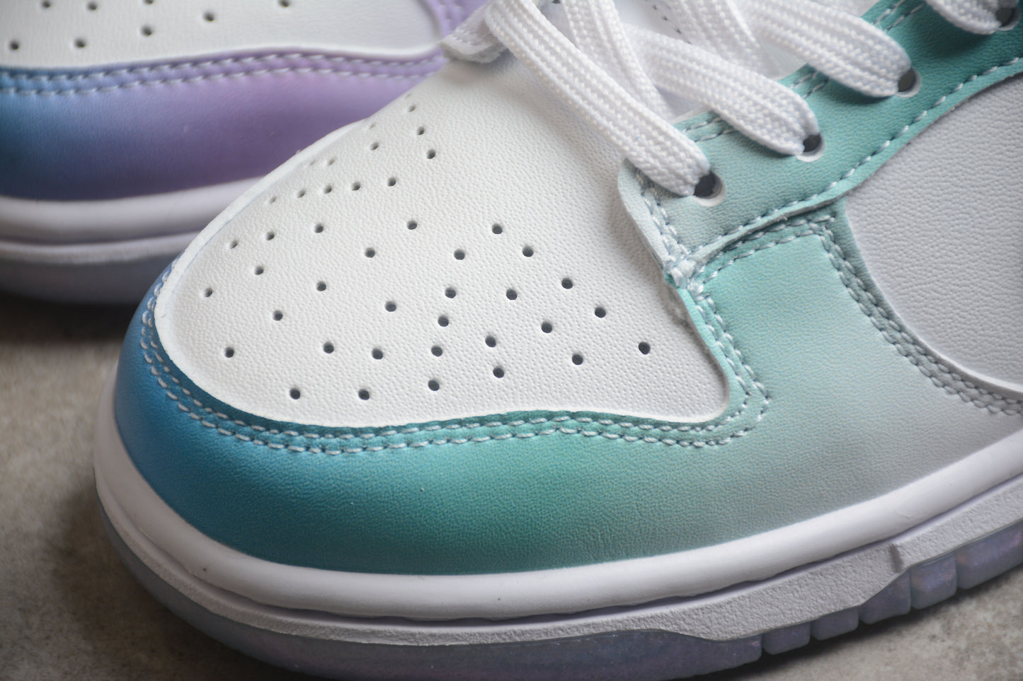 Nike Dunk Low "Violet and Hyper Pink"