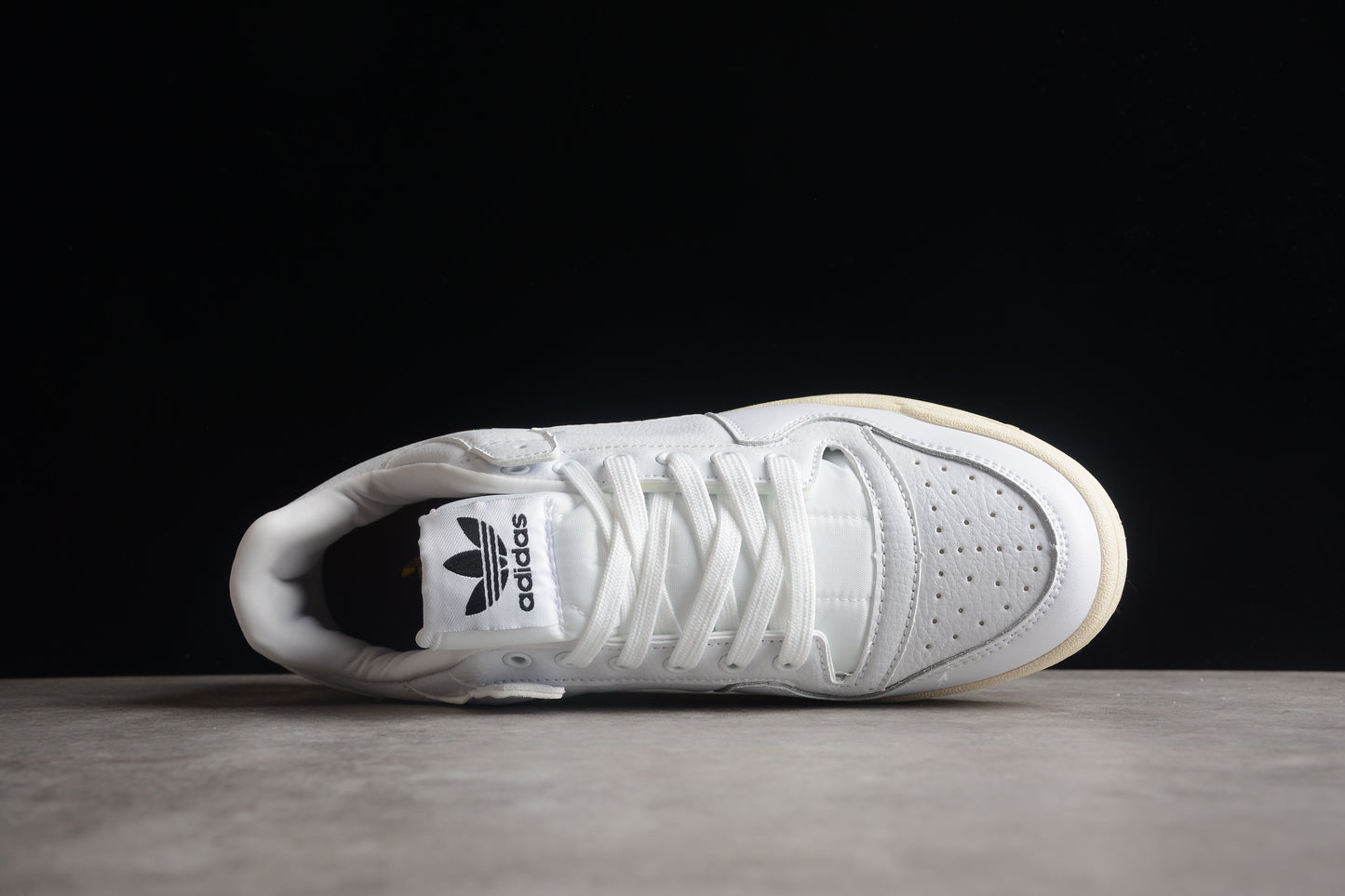 adidas Forum 84 Low ADV "No Stripes White"