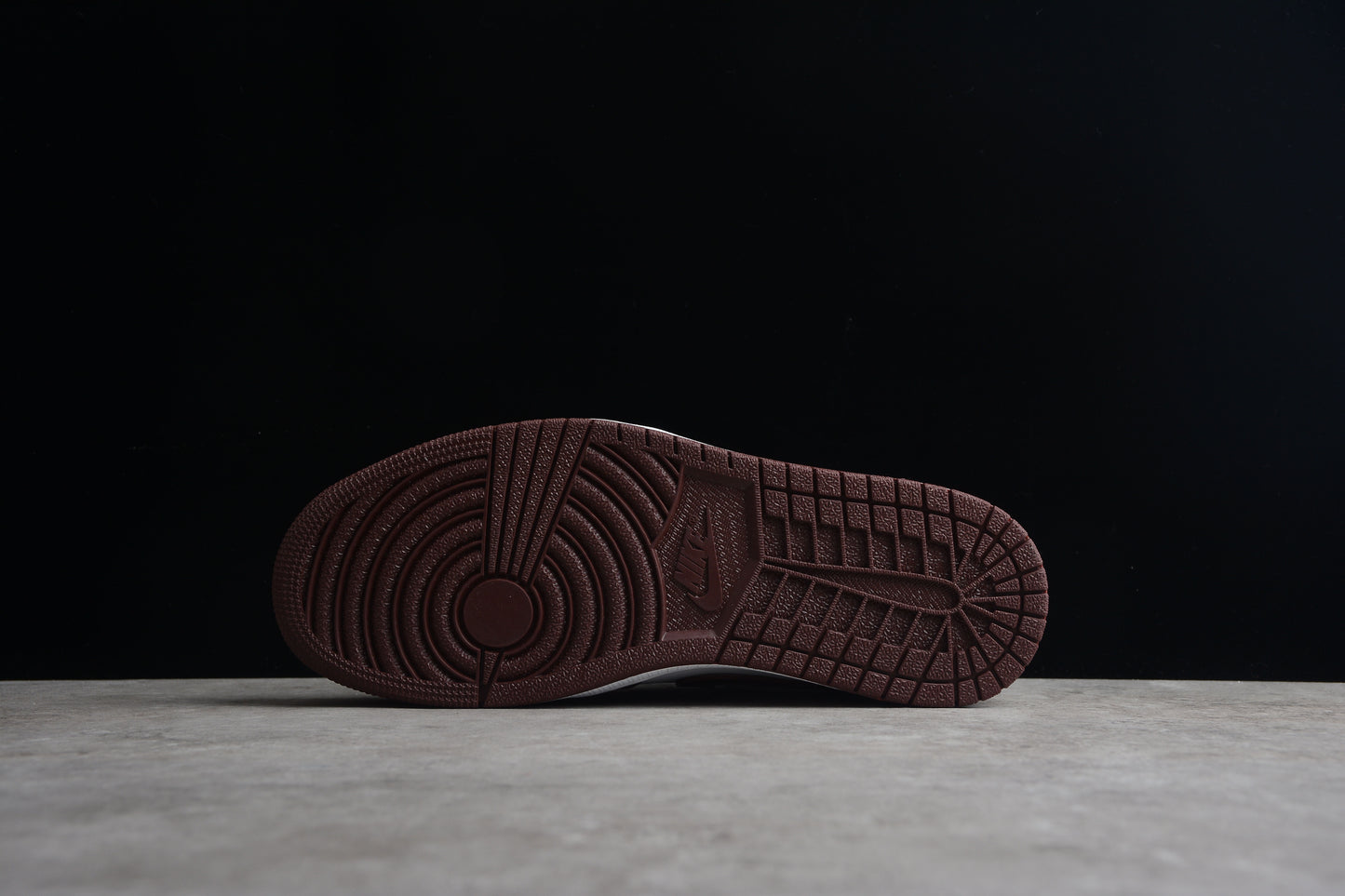 Nike Air Jordan 1 Low "Bronze Eclipse"