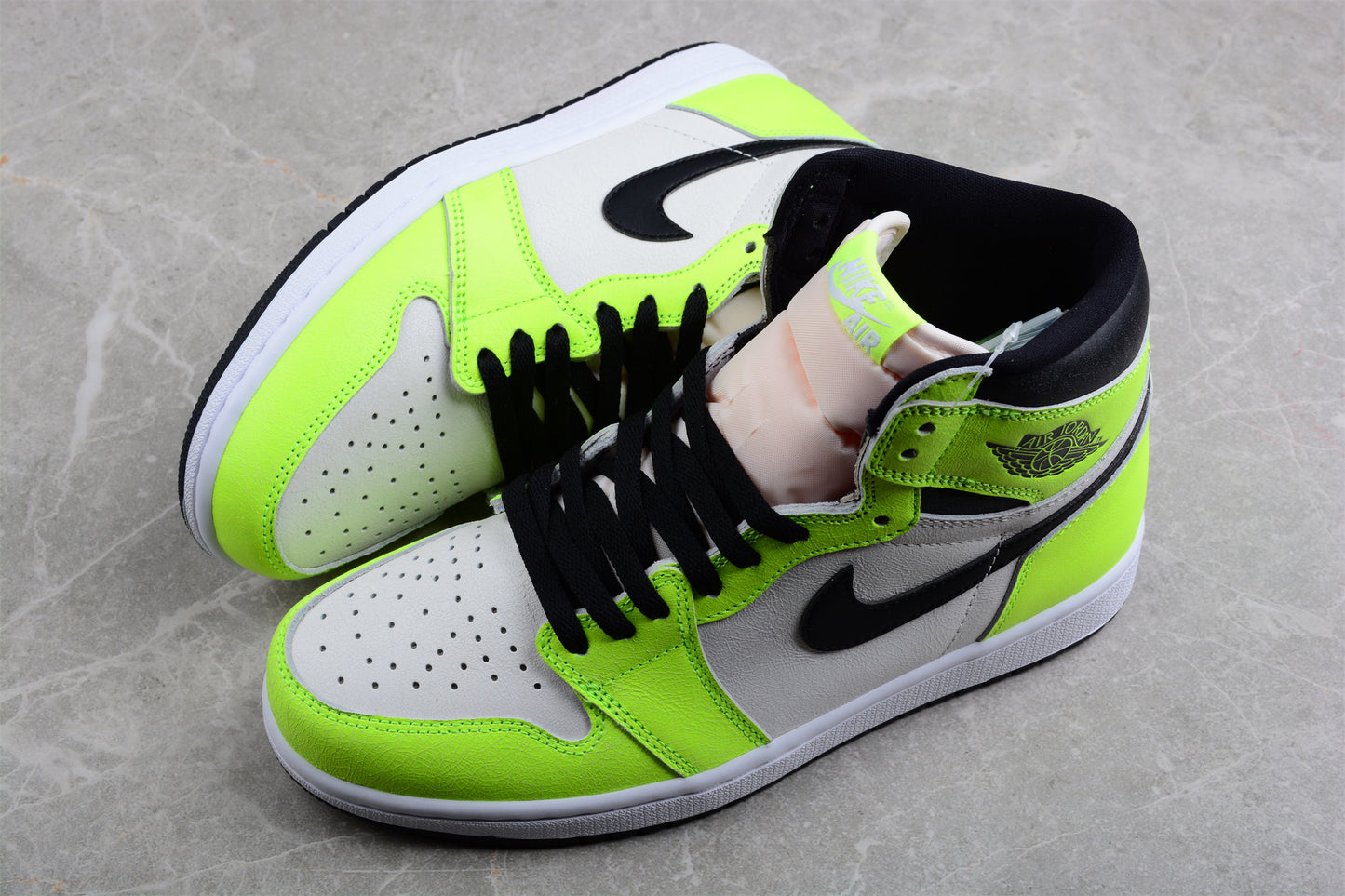 Air Jordan 1 High OG "Volt" - Best Reps Website 2025