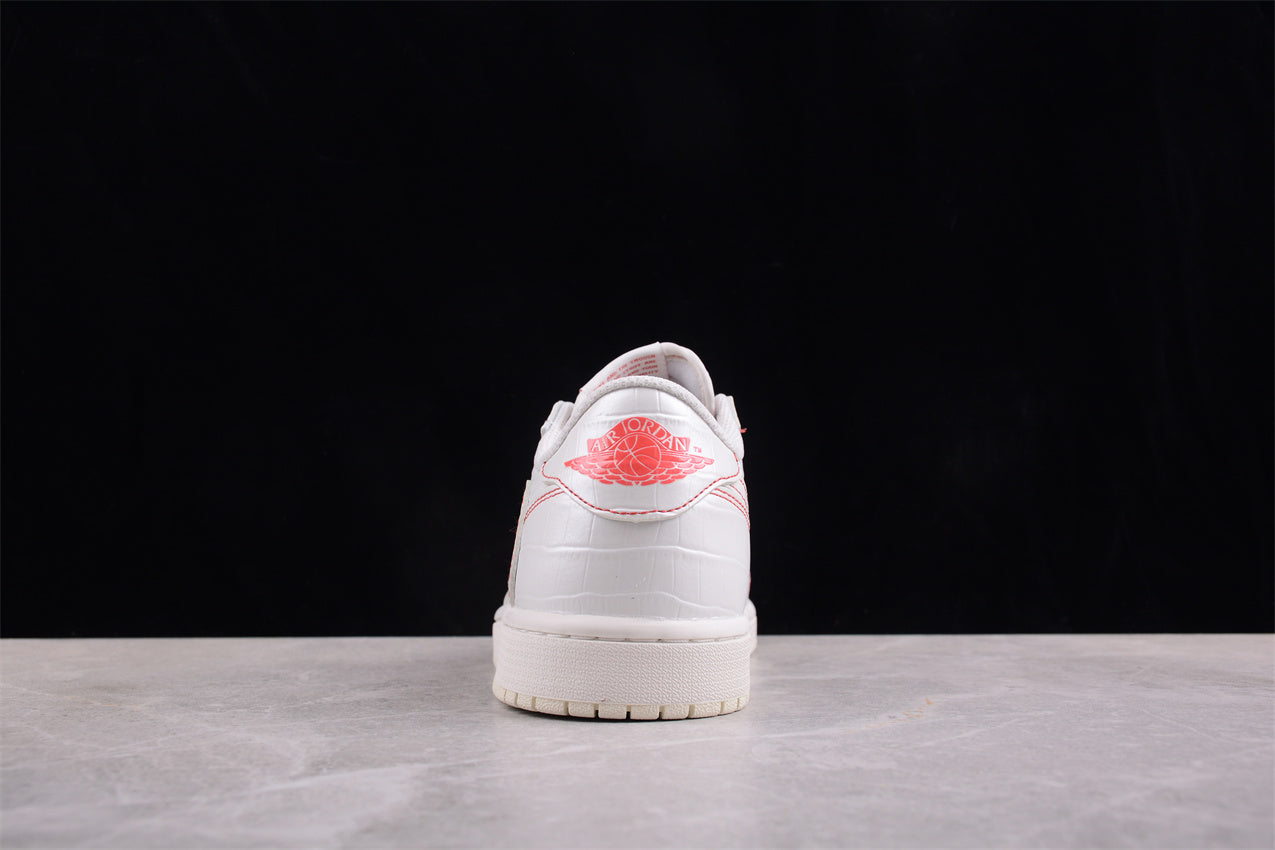 Travis Scott x Air Jordan 1 Low OG AJ1 - Best Reps Website 2025