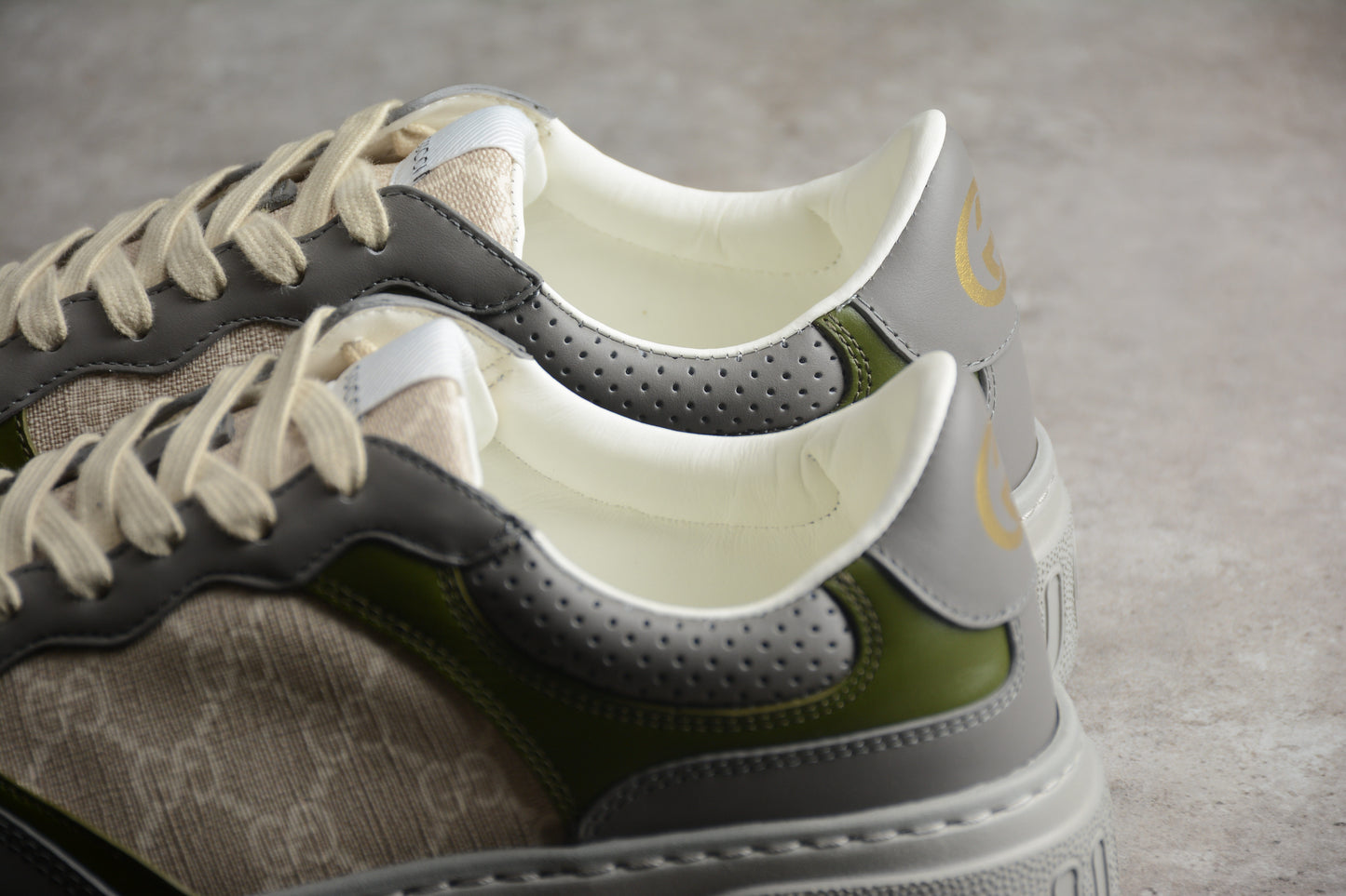 Gucci GG Supreme Sneakers - Best Reps Website 2025