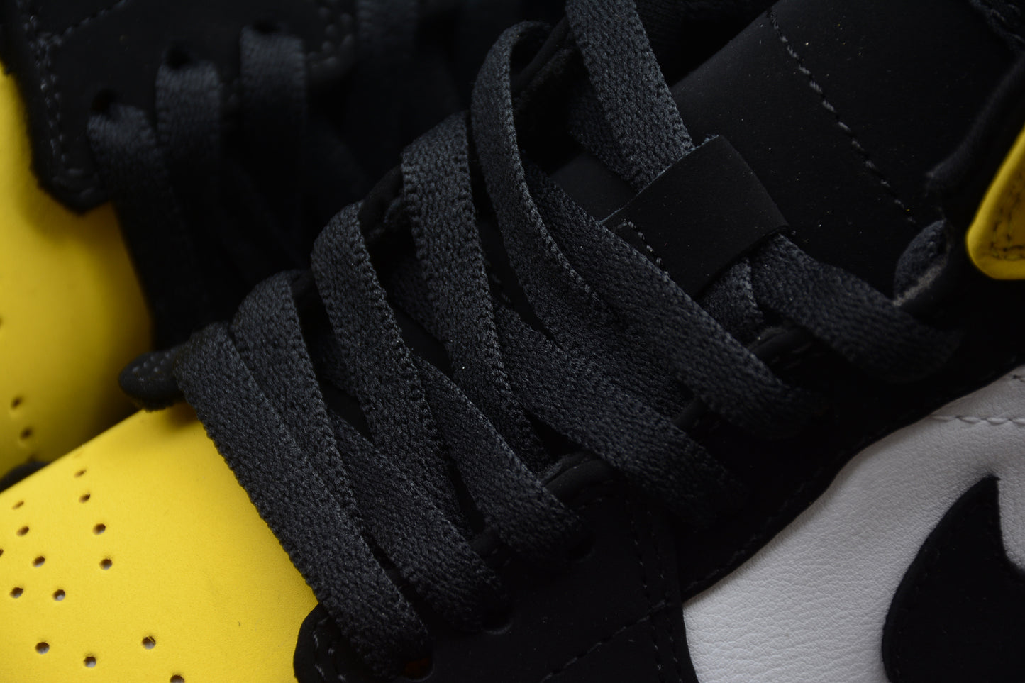 Nike Air Jordan 1 Mid SE "Tour Yellow/Black" - Best Reps Website 2025