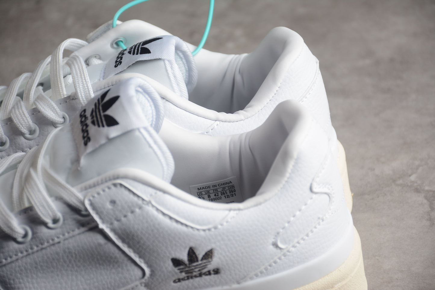 adidas Forum 84 Low ADV "No Stripes White"