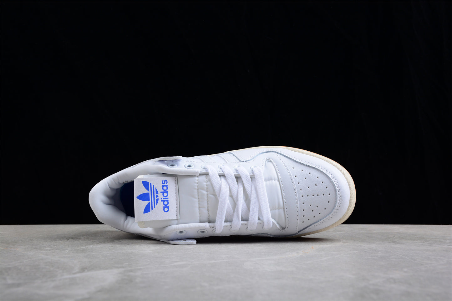 adidas Forum 84 Low "White/Blue Bird"