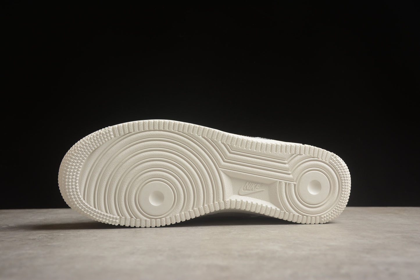 Custom Nike Air Force 1 x KAWS 1 Beige/Grey