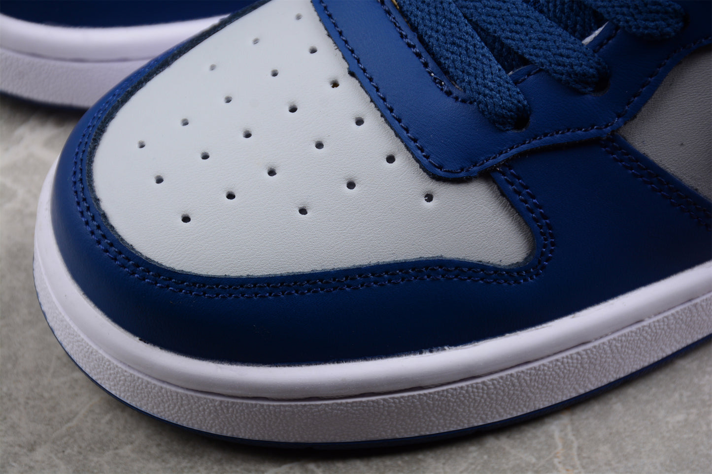 Nike Court Borough Low 2 "Grey Fog Mystic Navy"