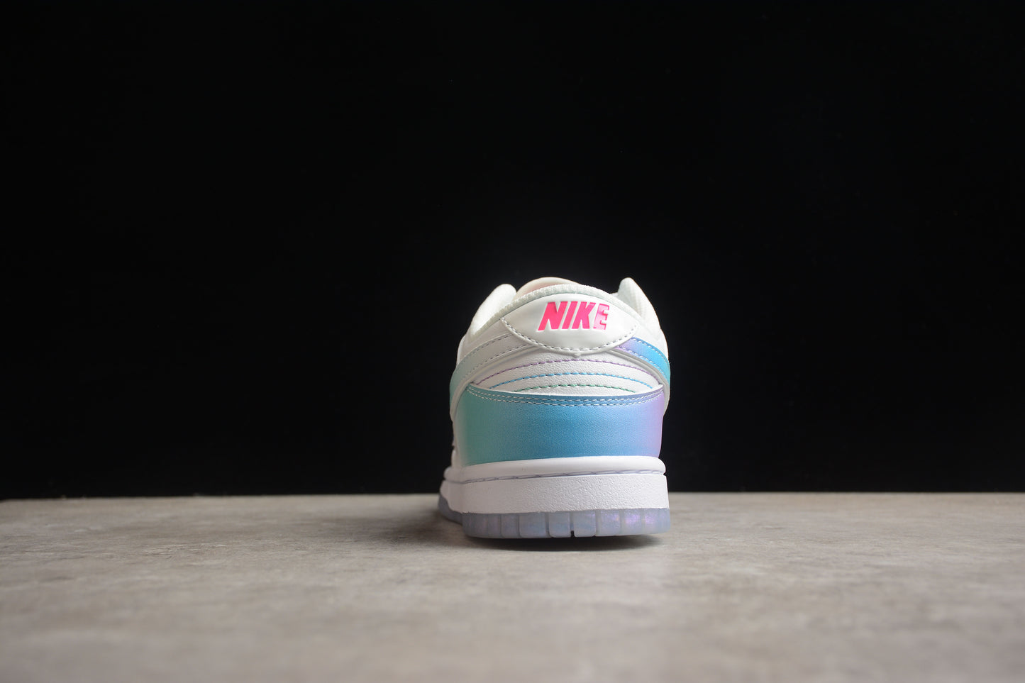 Nike Dunk Low "Violet and Hyper Pink"