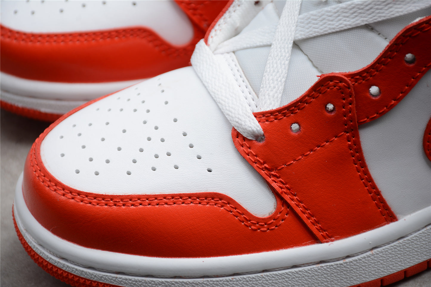 Air Jordan 1 Mid "Syracuse" - Best Reps Website 2025