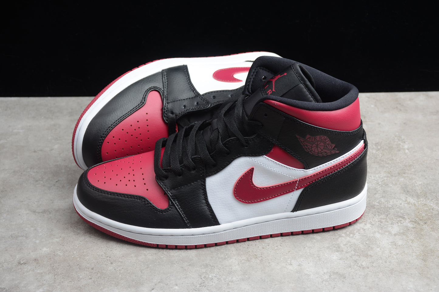 Nike Air Jordan 1 Mid "Bred Toe" (Black/Red/White) - Best Reps Website 2025