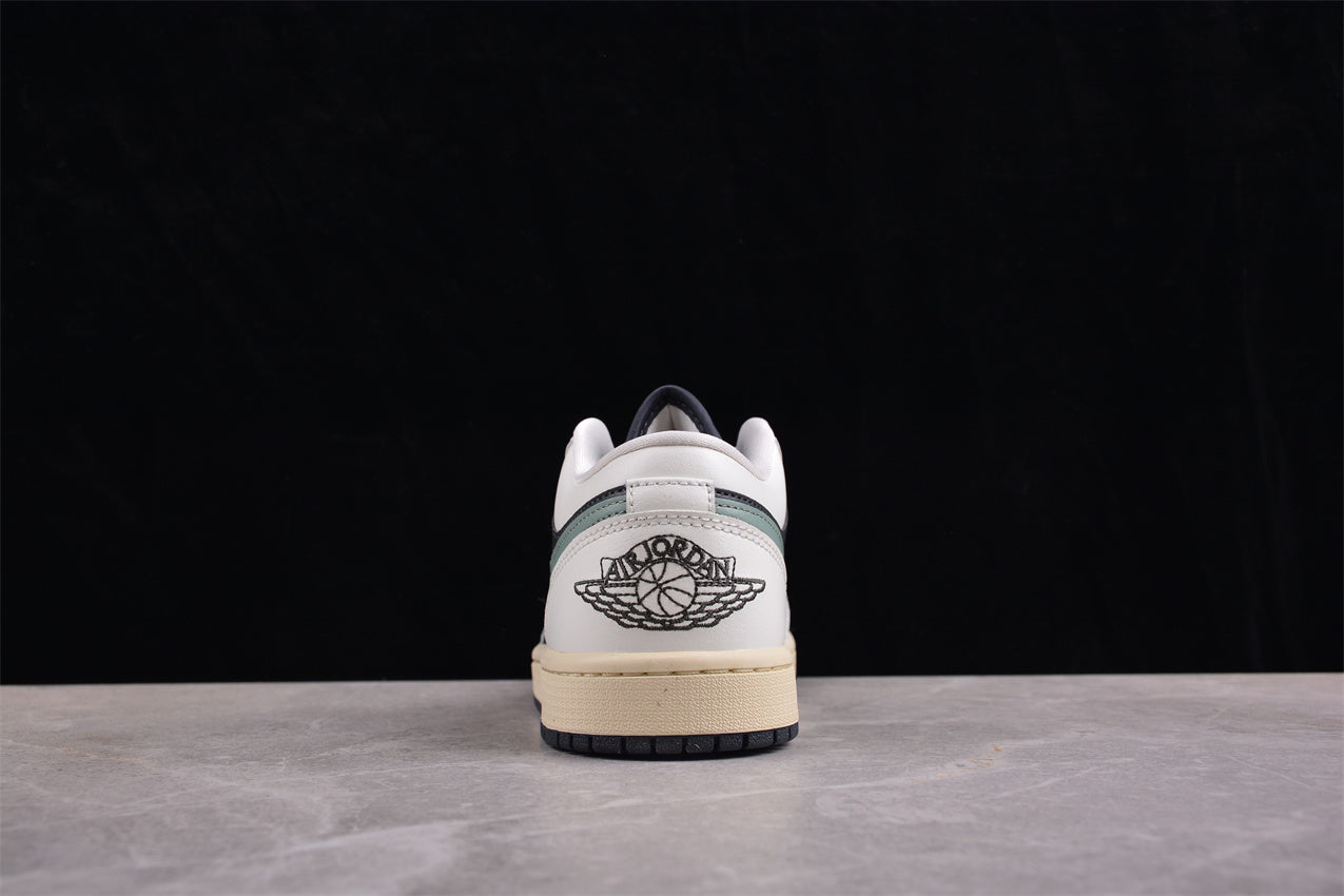 Air Jordan 1 Low "Jade Smoke" sneakers - Best Reps Website 2025