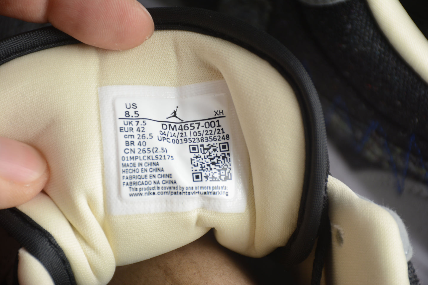 Air Jordan 1 Low SE "Crater Black Grey"