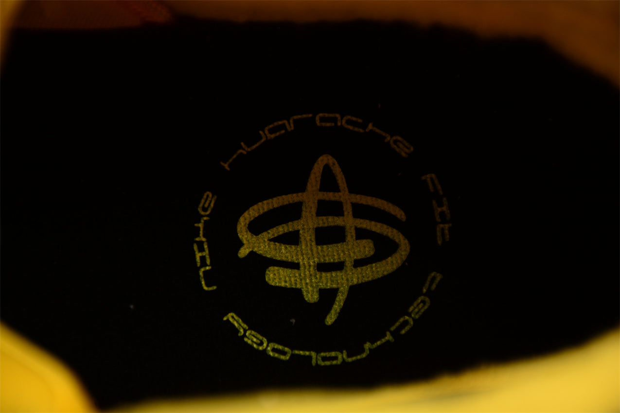 Nike Air Zoom Huarache 2K4 “Black Varsity Maize” - Best Reps Website 2025