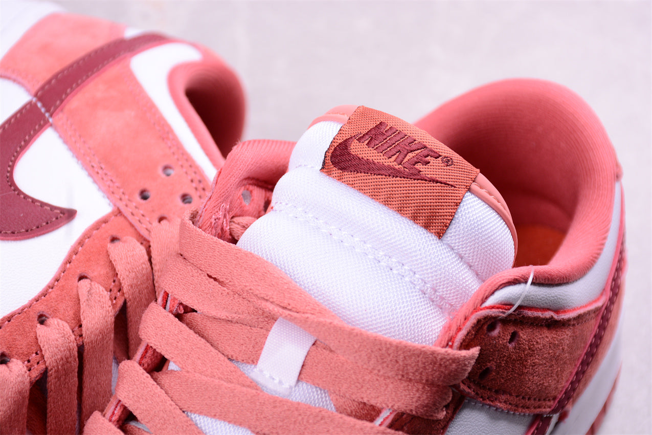 Nike SB Dunk Low Retro "Valentine's Day 2024"
