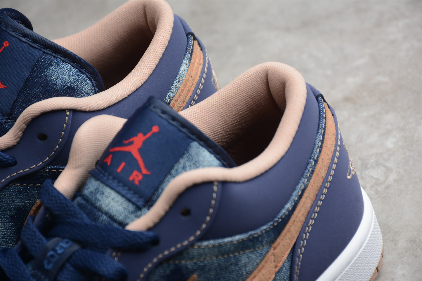Air Jordan 1 Low SE 'Denim'