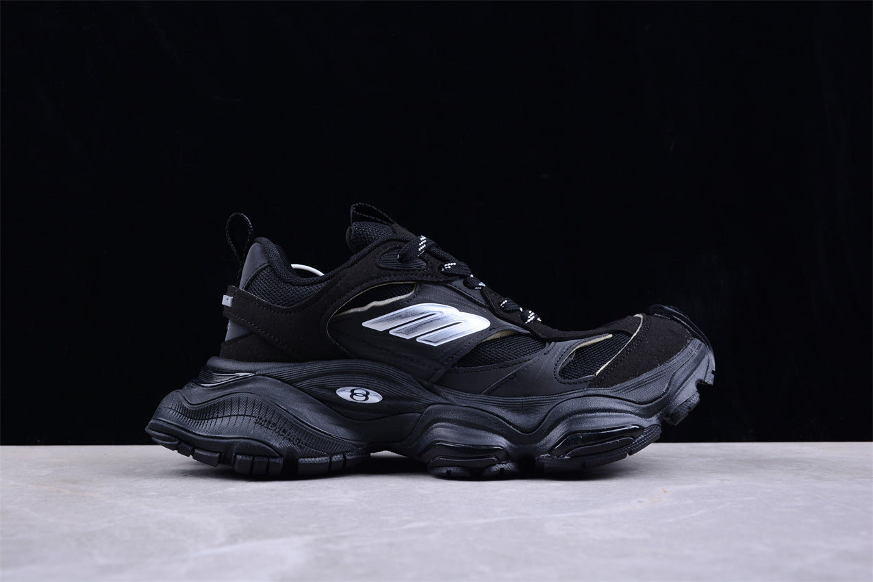 Balenciaga Cargo Sneaker in Black