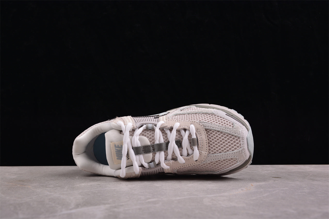 Nike Zoom Vomero 5 SE Light Orewood Brown Dark Stucco - Best Reps Website 2025