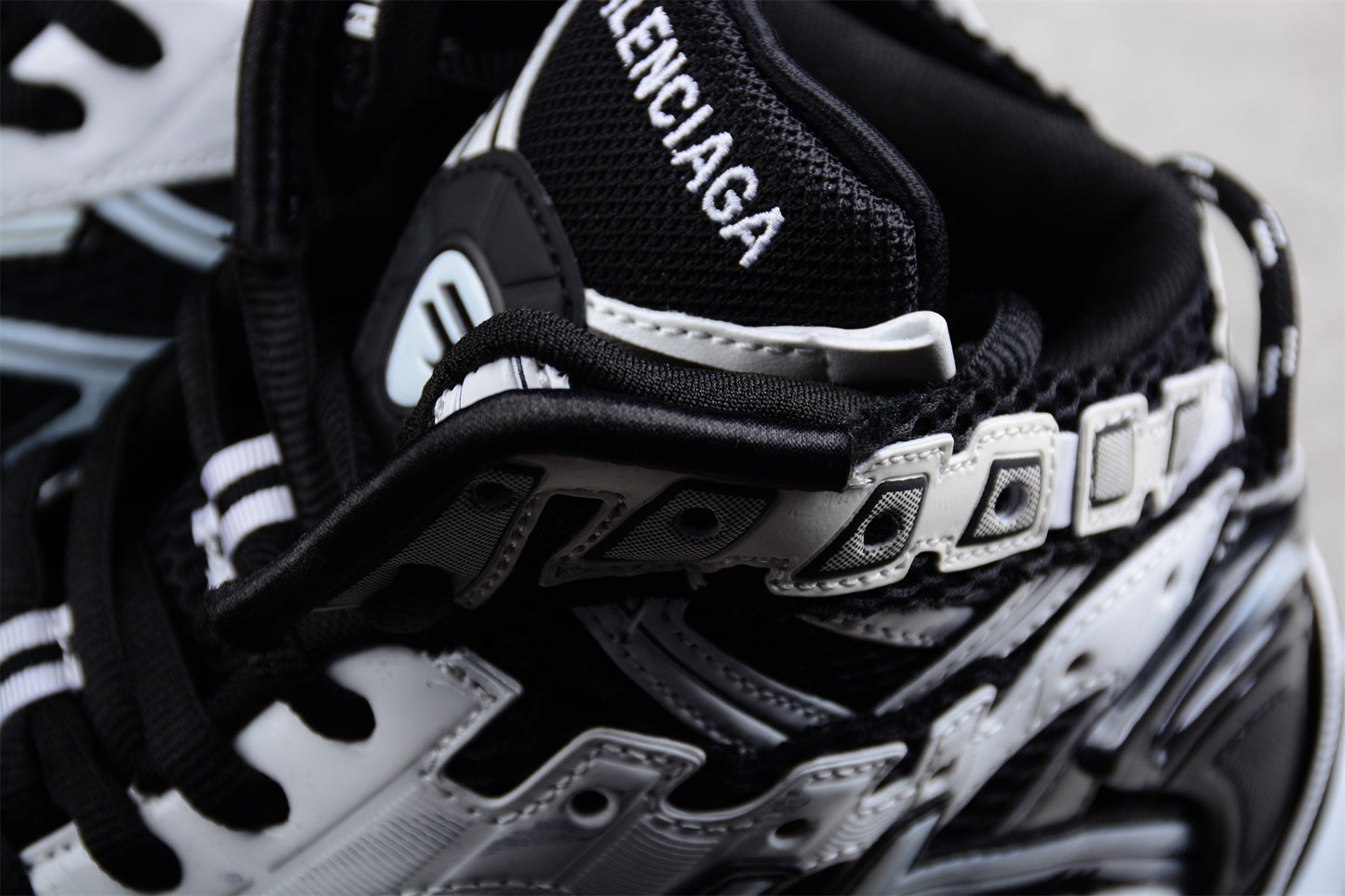 Balenciaga Runner Hightop 7.0 – Black/White - Best Reps Website 2025