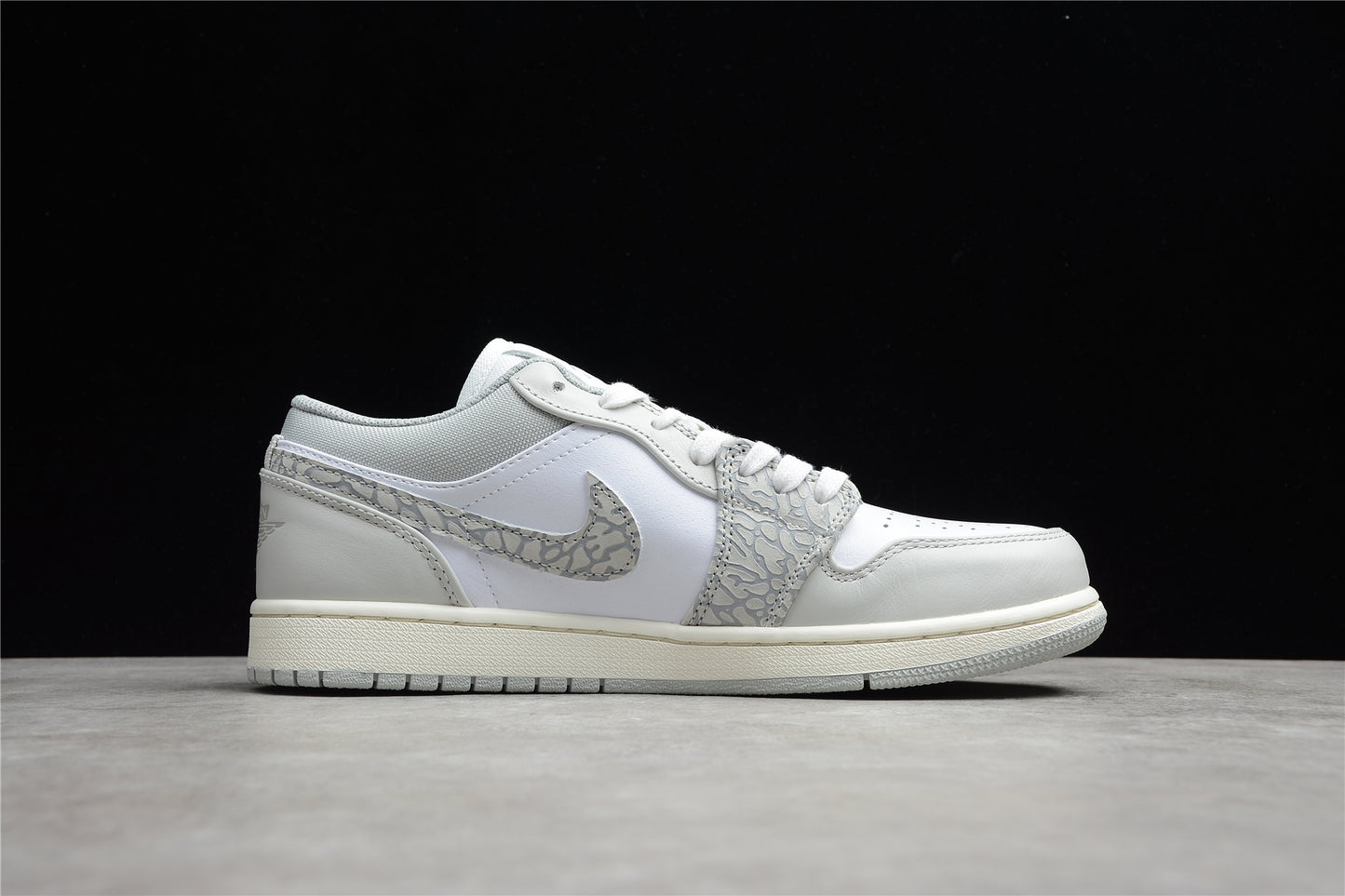 Air Jordan 1 Low “Berlin Grey”