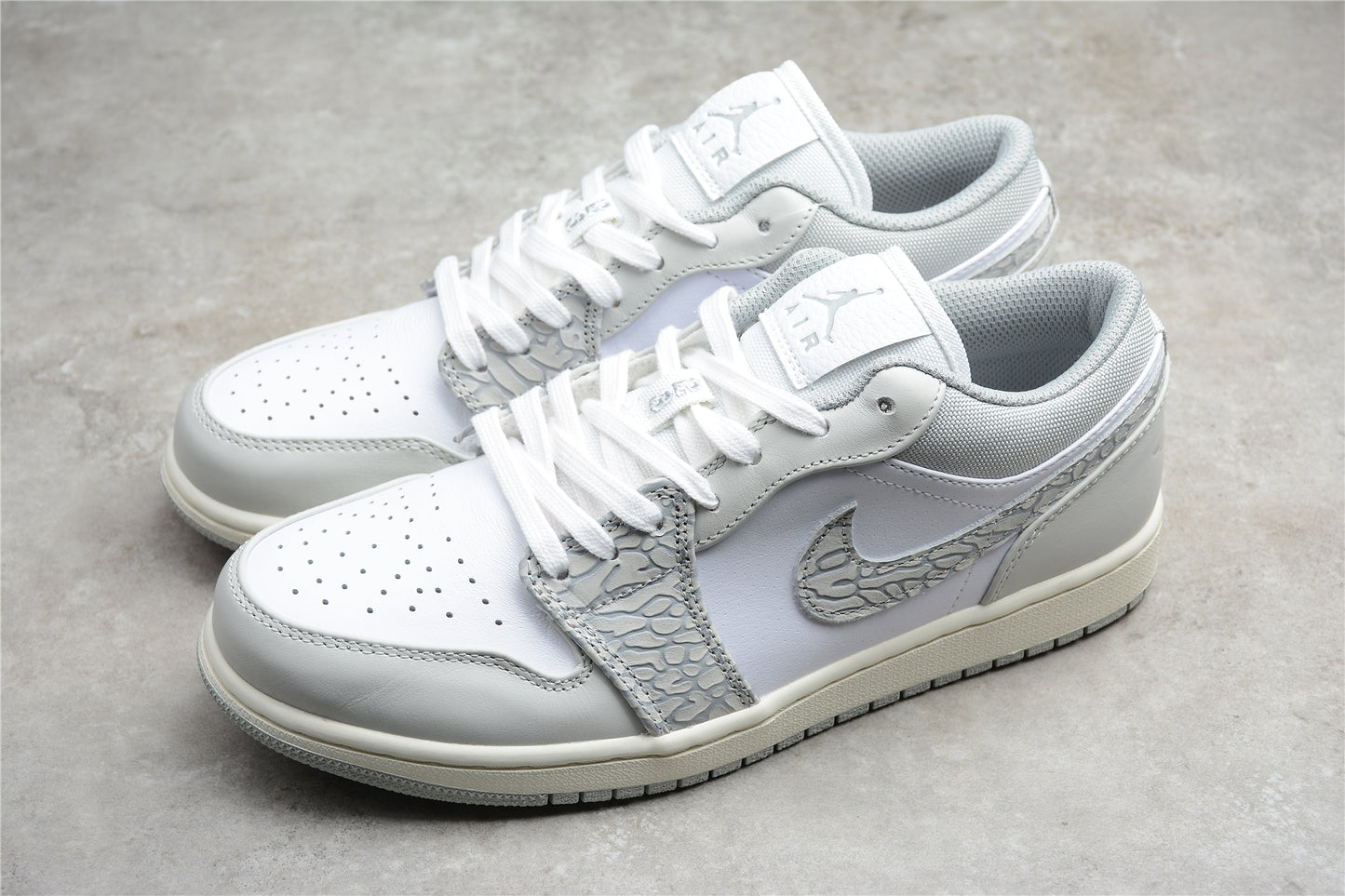 Air Jordan 1 Low “Berlin Grey”