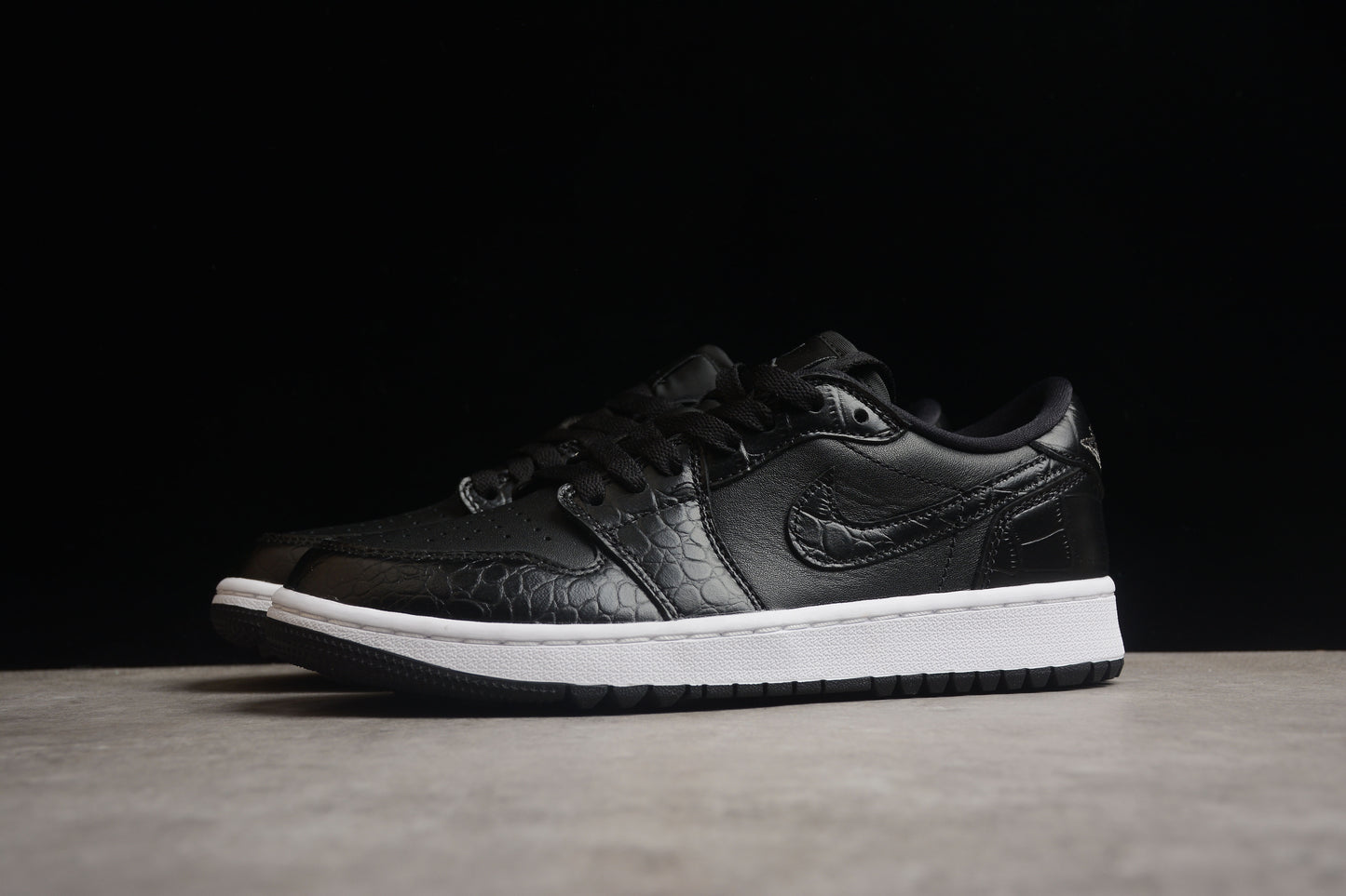Air Jordan 1 Low Golf "Black Snake Pattern"