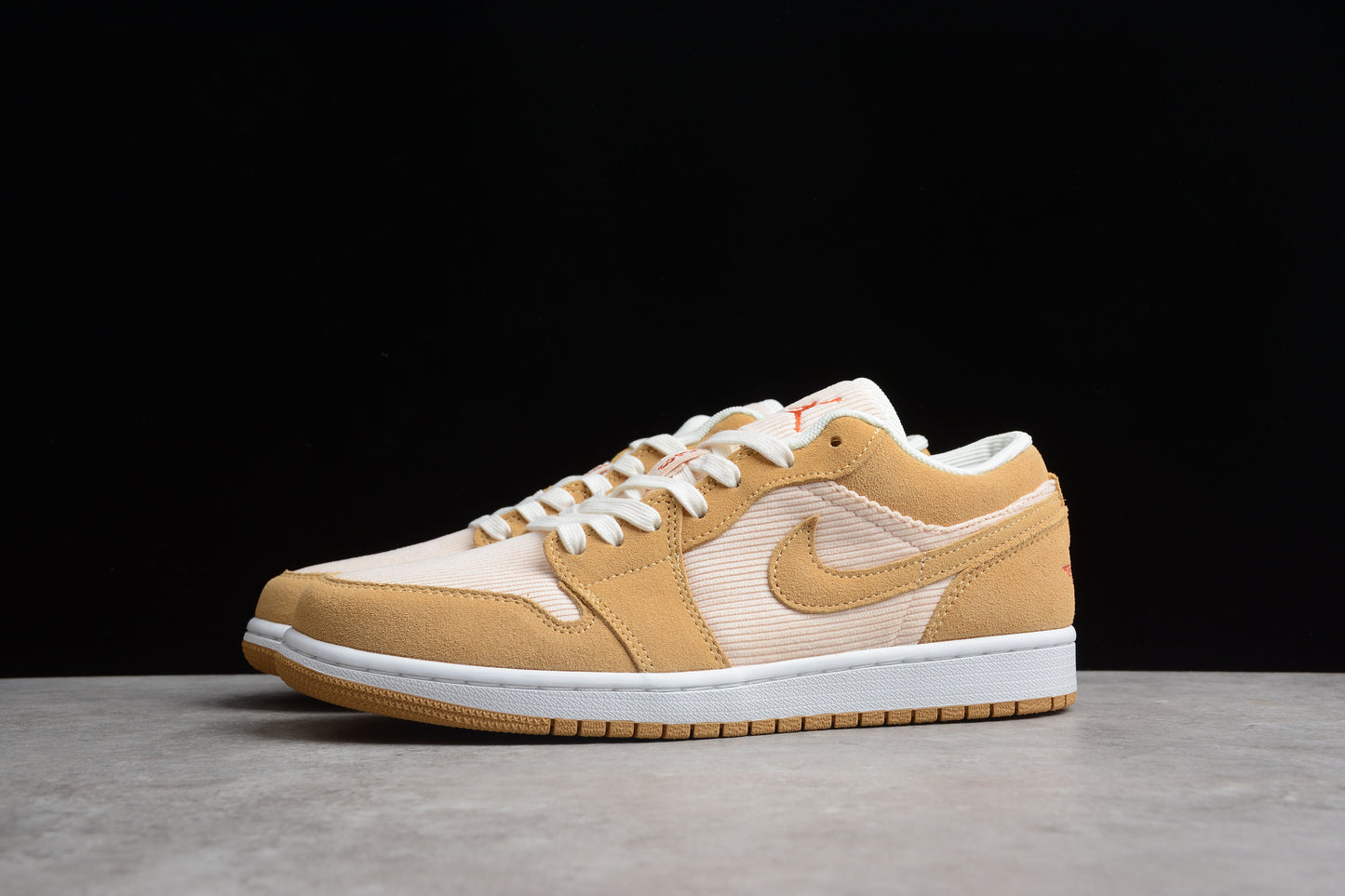 Air Jordan 1 Low SE "Twine" (Corduroy)