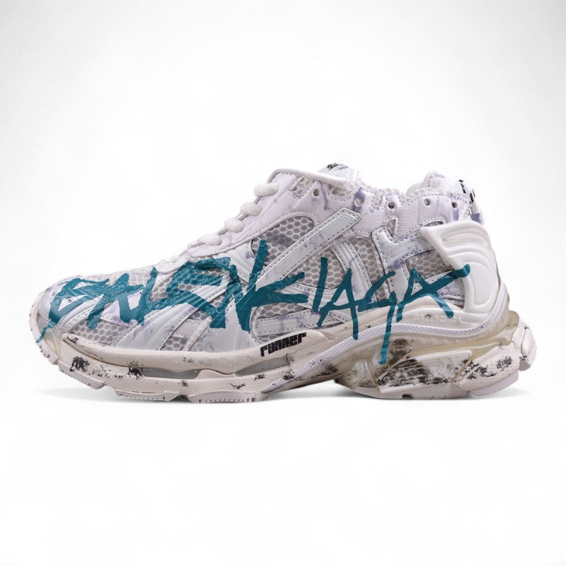 Balenciaga Runner Graffiti
White Blue