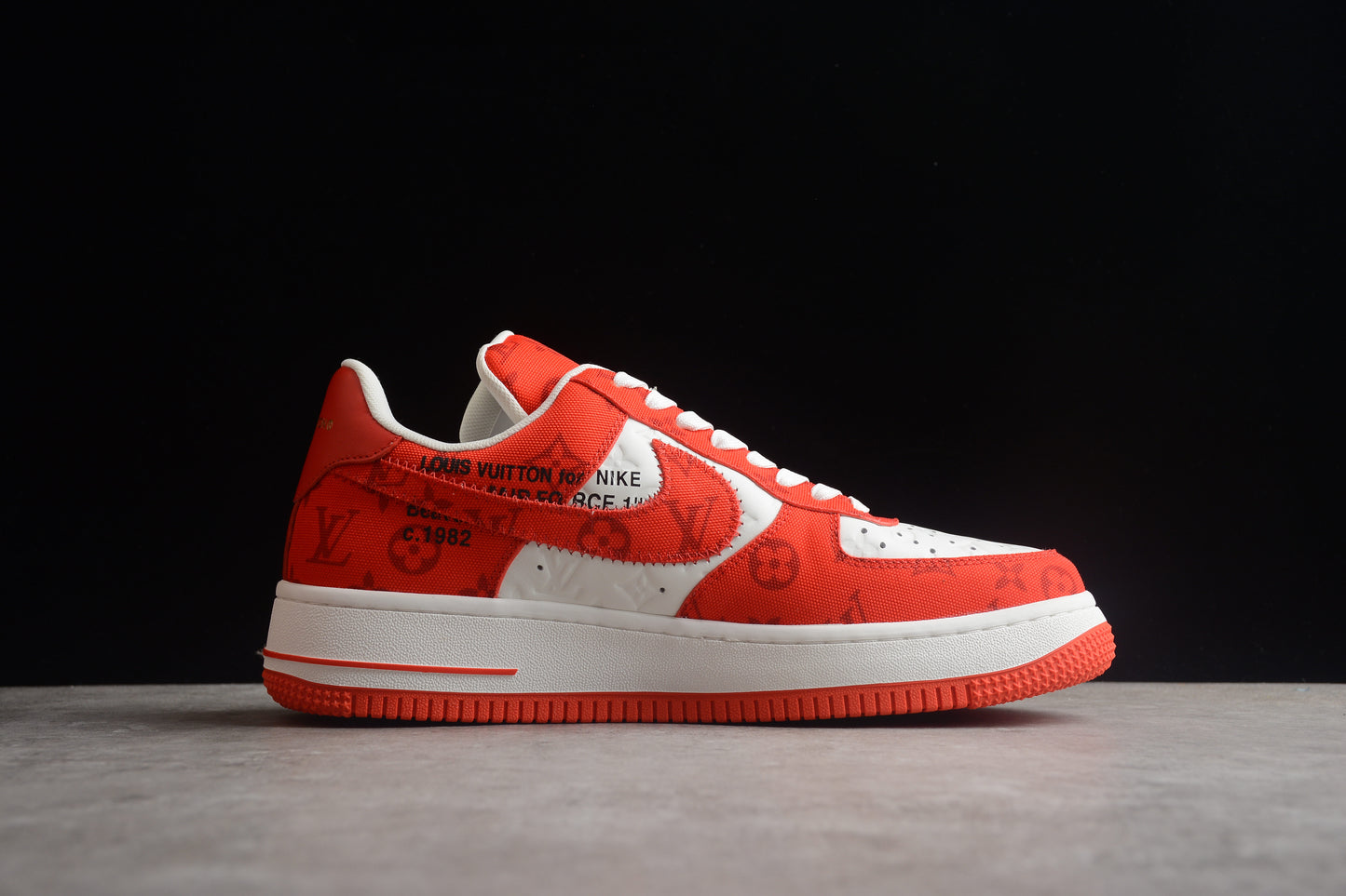 Louis Vuitton x Air Force 1 Low 'White Comet Red'