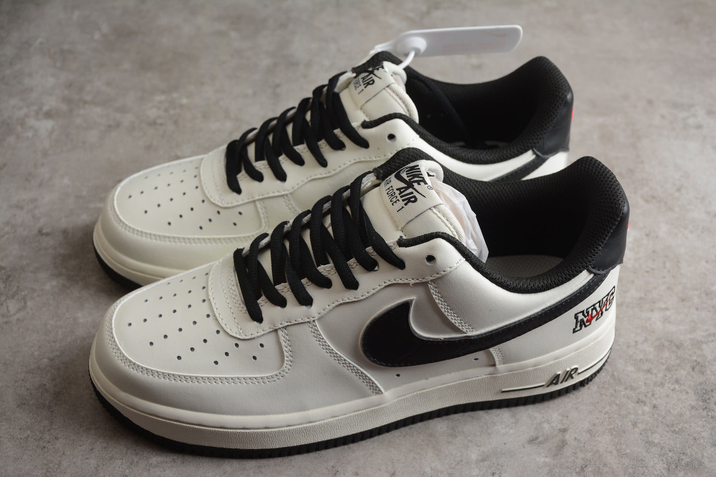 Nike Air Force 1 Low “NYC” White/Black
