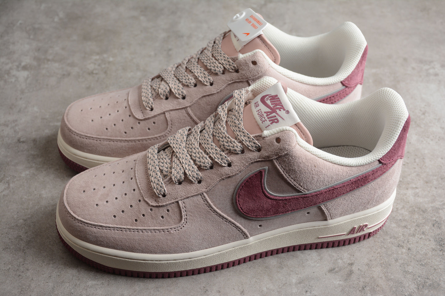 Nike Air Force 1 x Otomo Katsuhiro