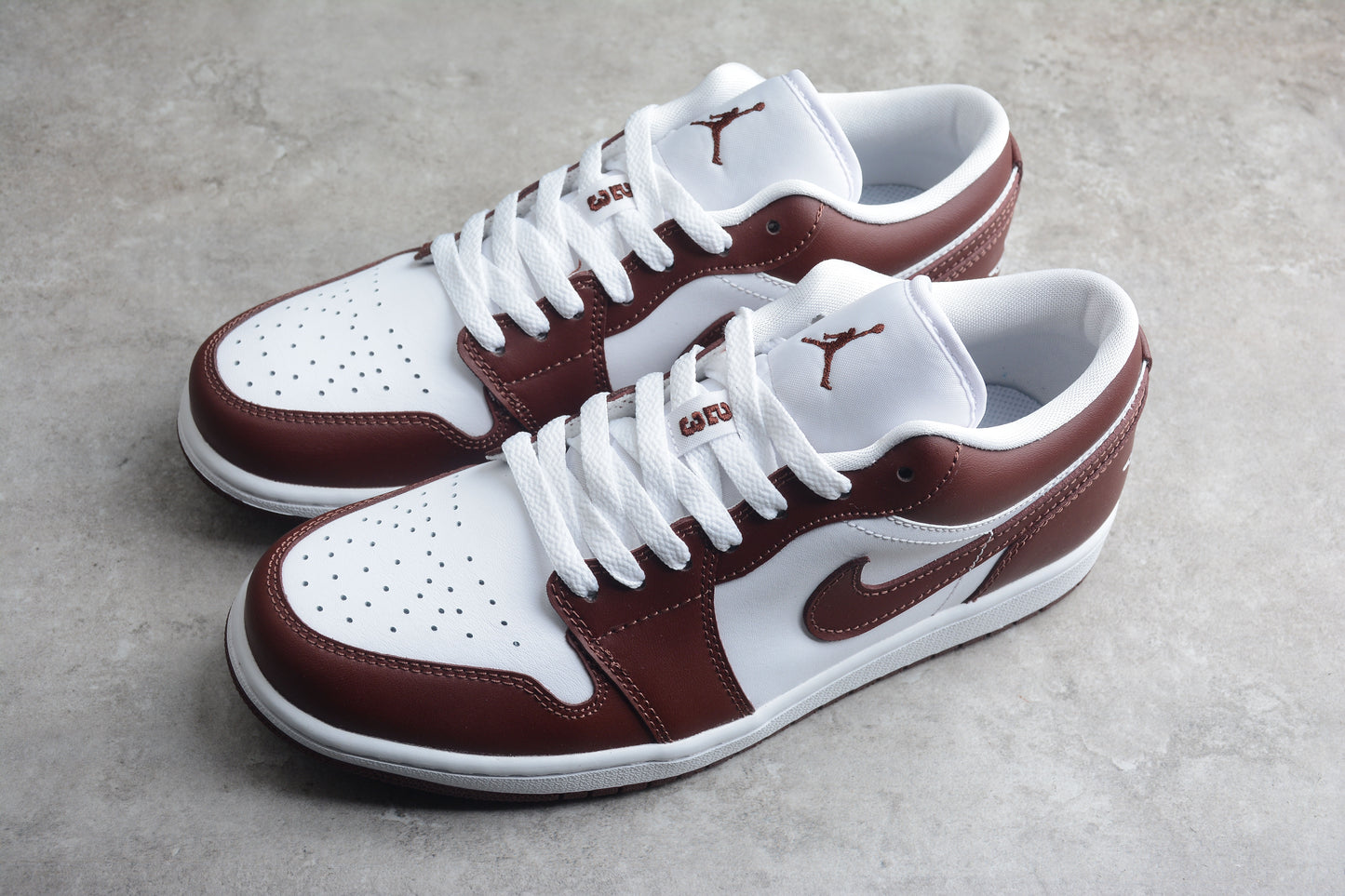 Nike Air Jordan 1 Low "Bronze Eclipse"